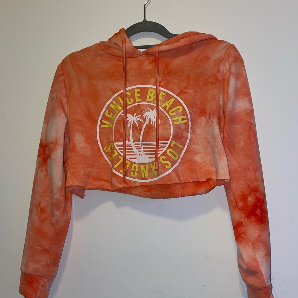 long sleeve crop top